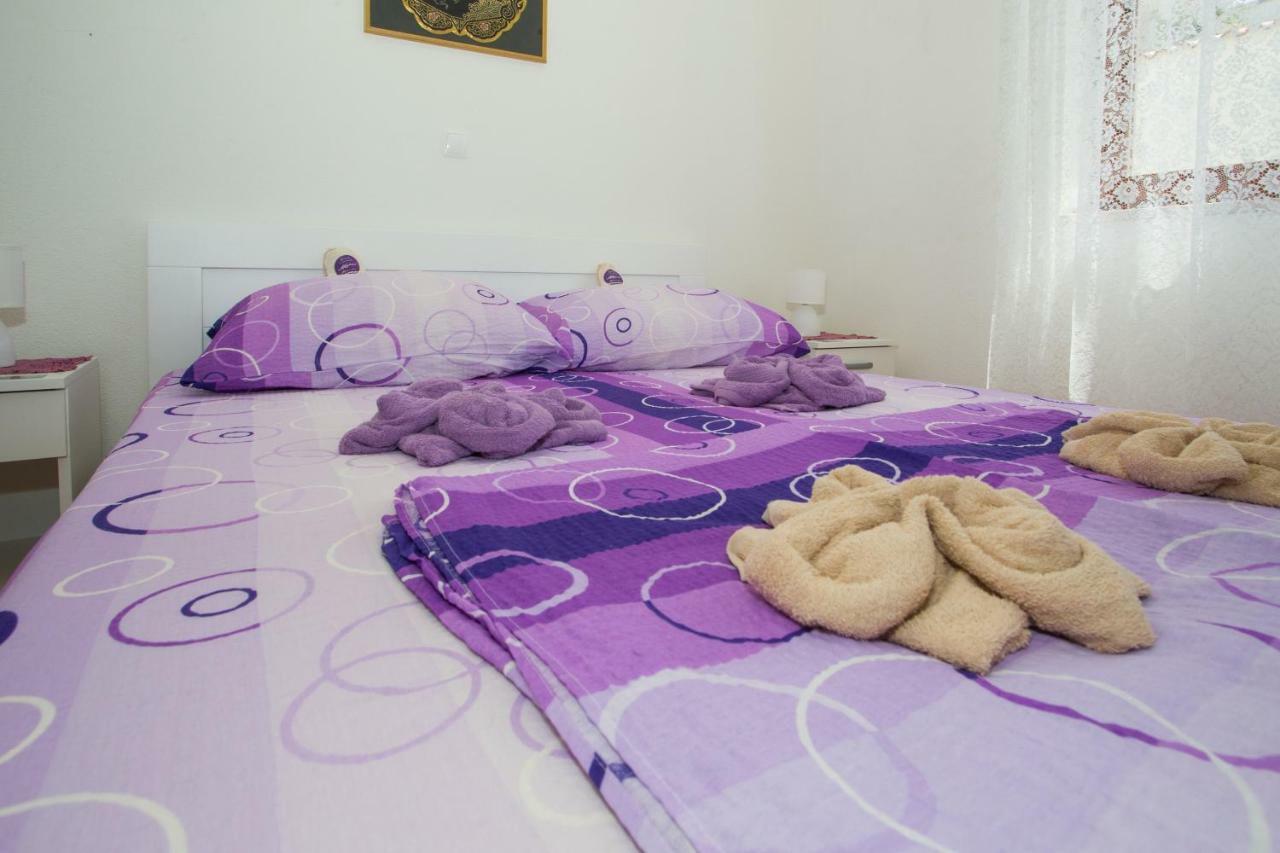 Apartments Mihic Makarska Extérieur photo