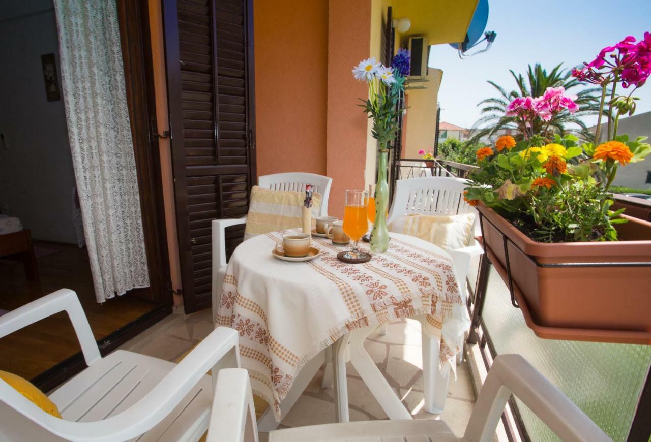 Apartments Mihic Makarska Extérieur photo