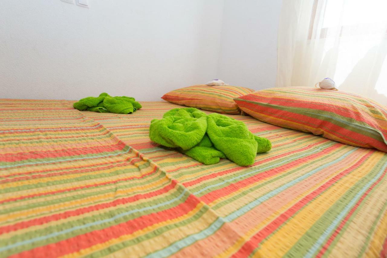 Apartments Mihic Makarska Extérieur photo