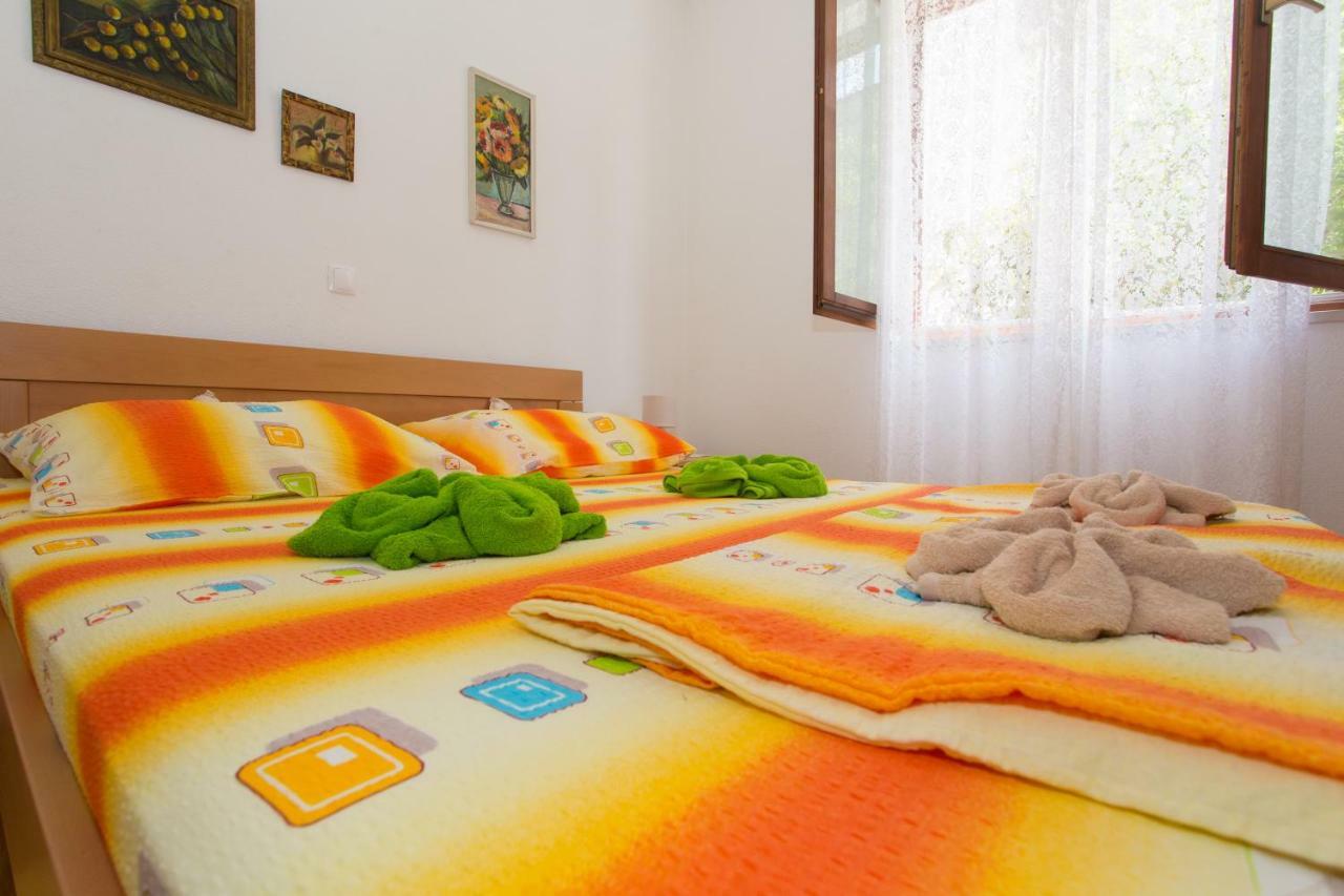 Apartments Mihic Makarska Extérieur photo