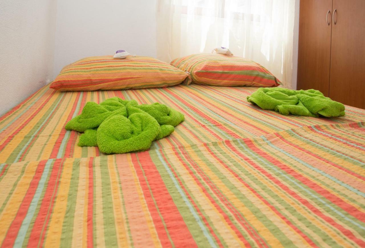 Apartments Mihic Makarska Extérieur photo